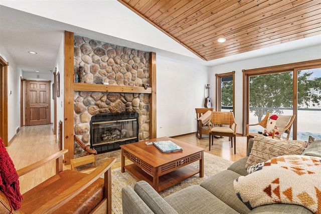 6661 W Nurnberg Road, Free Soil, MI 49411