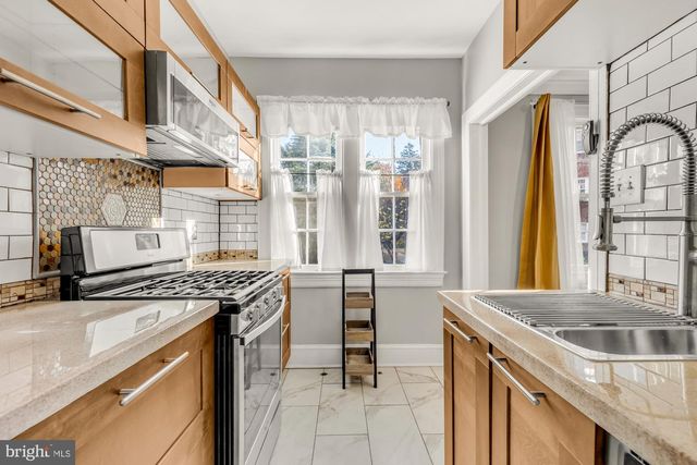 4915 3rd St NW Apt 102, Washington, DC 20011