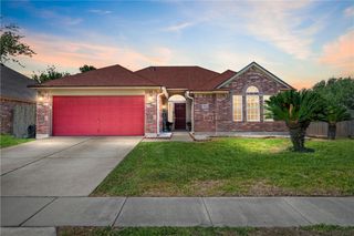 5921 Tapestry Dr, Corpus Christi, TX 78414