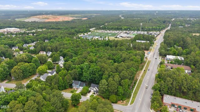817 Oakhall Drive, Holly Springs, NC 27540