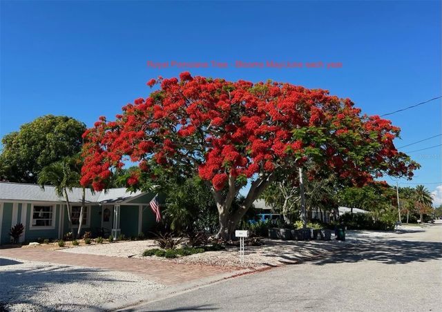 504 69TH STREET, Holmes Beach, FL 34217