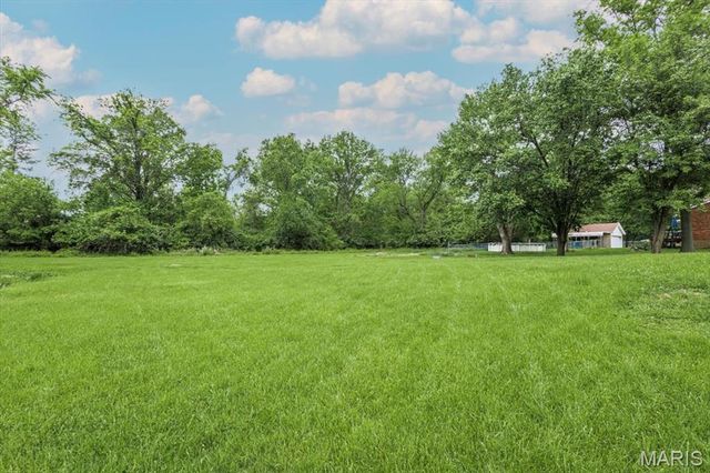 4540 Butler Hill Road, St Louis, MO 63128