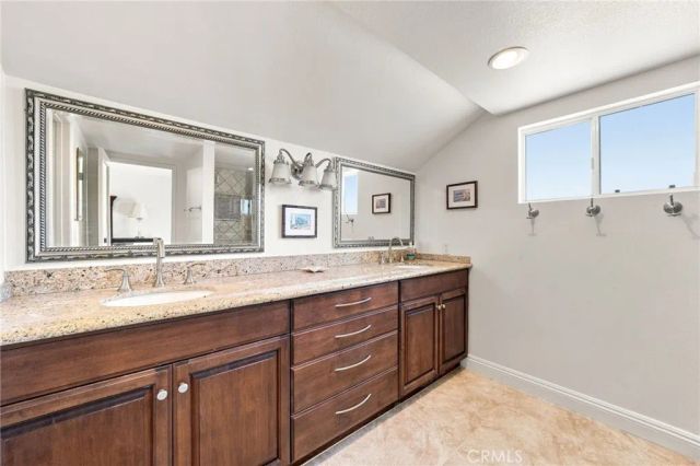 4608 Feather River, Corona, CA 92878