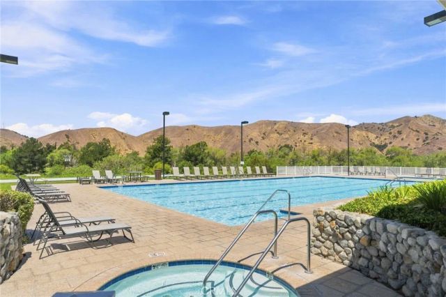 4608 Feather River, Corona, CA 92878
