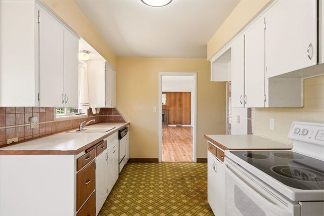 2217 W GORDON Ave, Spokane, WA 99205