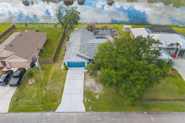 5930 NW Theda Lane, Port St. Lucie, Port St Lucie, FL 34983