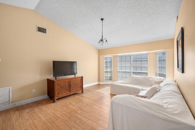 5930 NW Theda Lane, Port St. Lucie, Port St Lucie, FL 34983