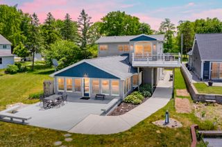 7118 Shoreline Drive, Prairieville Twp, MI 49046