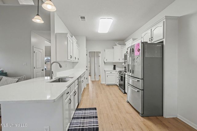 1960 N Bakersfield Drive, Nesbit, MS 38651