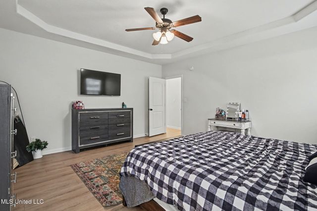 1960 N Bakersfield Drive, Nesbit, MS 38651