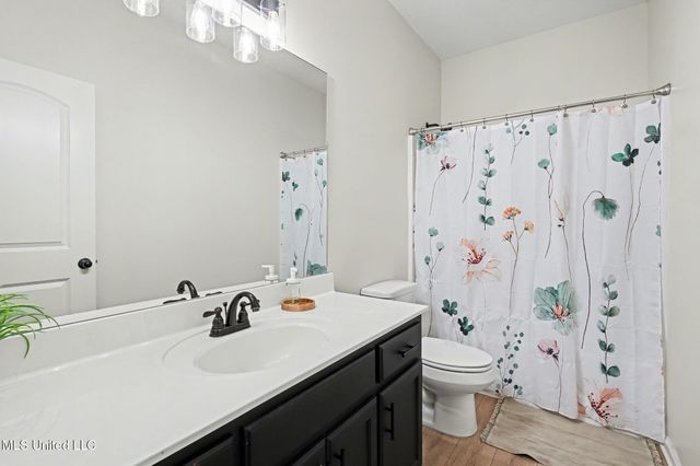 1960 N Bakersfield Drive, Nesbit, MS 38651