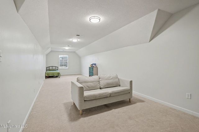 1960 N Bakersfield Drive, Nesbit, MS 38651