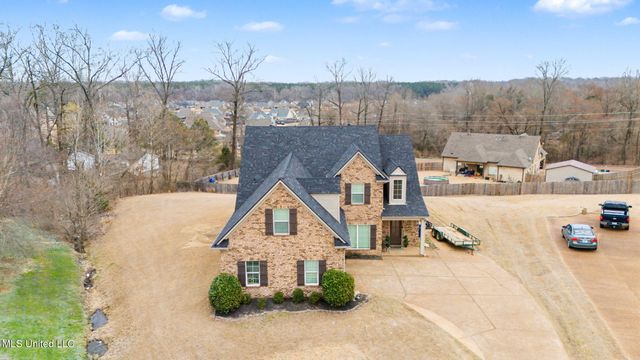 1960 N Bakersfield Drive, Nesbit, MS 38651