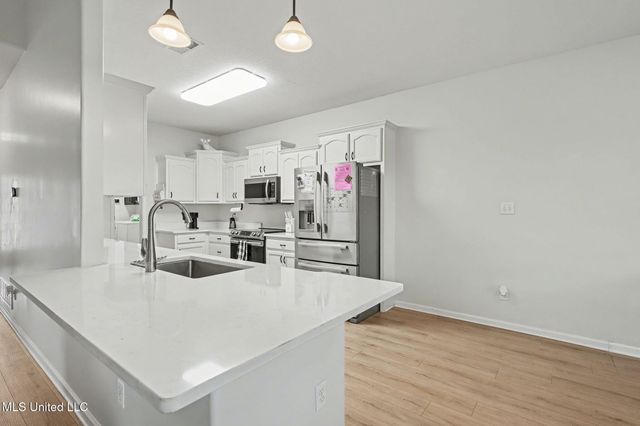 1960 N Bakersfield Drive, Nesbit, MS 38651