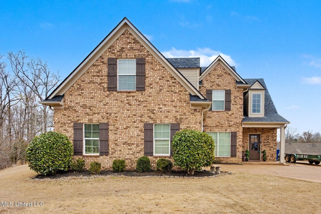 1960 N Bakersfield Drive, Nesbit, MS 38651