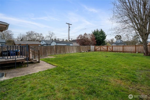 1646 E Wright Avenue, Tacoma, WA 98404