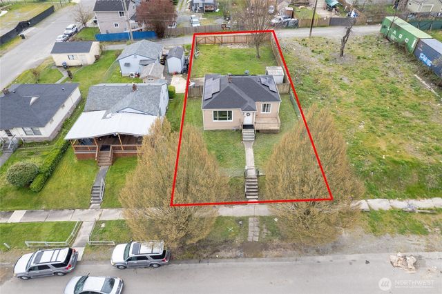 1646 E Wright Avenue, Tacoma, WA 98404