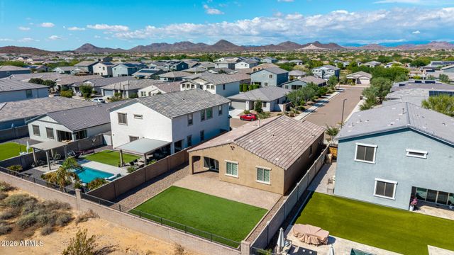 13165 W CRESTVALE Drive, Peoria, AZ 85383