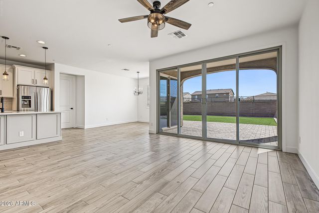 13165 W CRESTVALE Drive, Peoria, AZ 85383