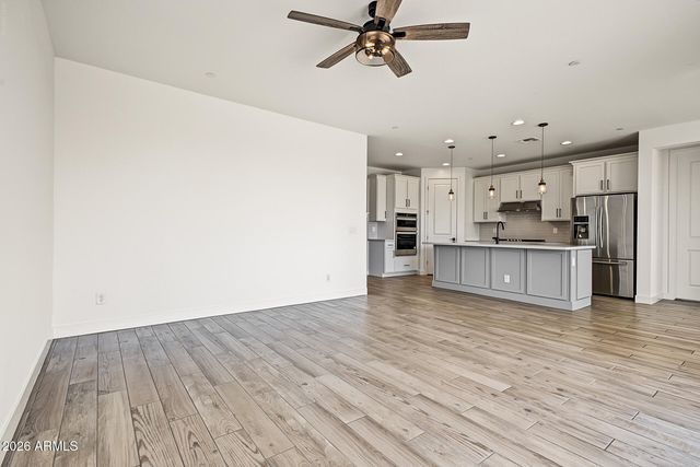 13165 W CRESTVALE Drive, Peoria, AZ 85383