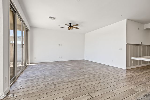 13165 W CRESTVALE Drive, Peoria, AZ 85383