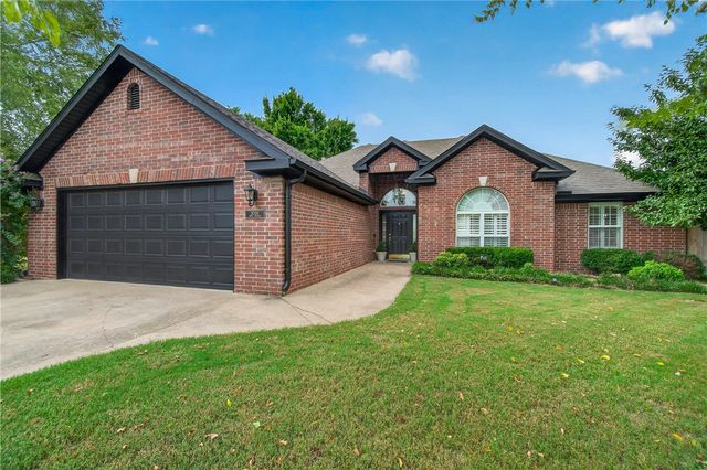 3006 NW Apple Harvest, Bentonville, AR 72712