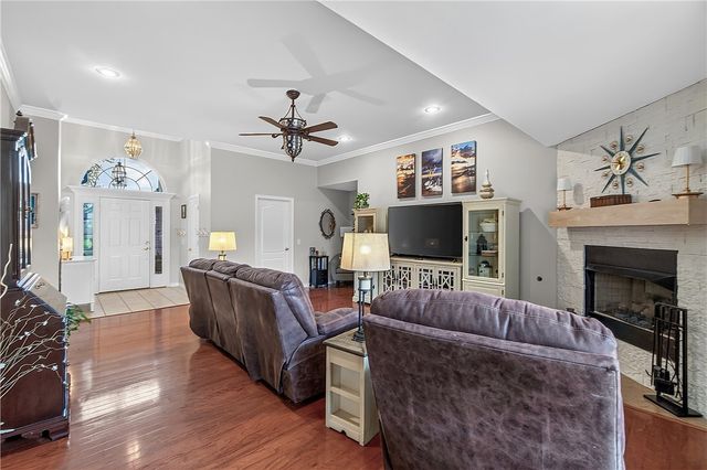 3006 NW Apple Harvest, Bentonville, AR 72712