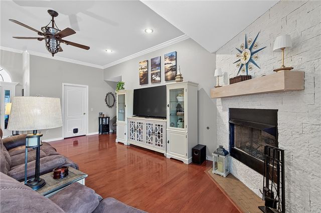 3006 NW Apple Harvest, Bentonville, AR 72712