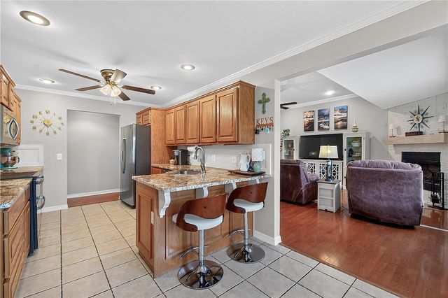 3006 NW Apple Harvest, Bentonville, AR 72712