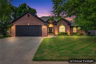 3006 NW Apple Harvest, Bentonville, AR 72712