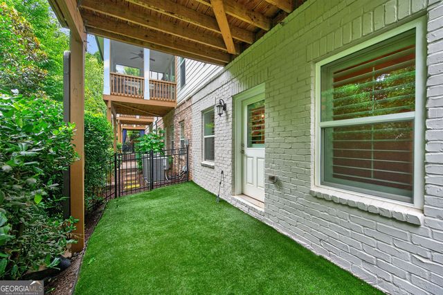130 Martin Run, Alpharetta, GA 30009