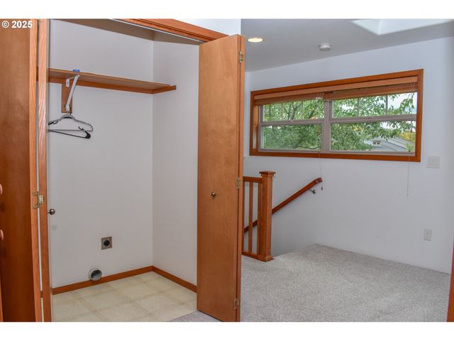 3126 ALAMEDA St 315, Medford, OR 97504