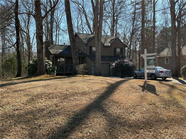 1229 Ashbrook Drive, Lawrenceville, GA 30043
