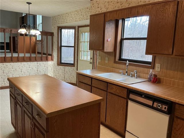 1229 Ashbrook Drive, Lawrenceville, GA 30043