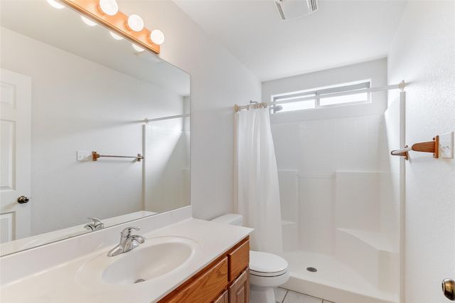 670 County Road 100, Burnet, TX 78611