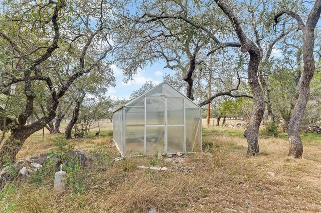 670 County Road 100, Burnet, TX 78611