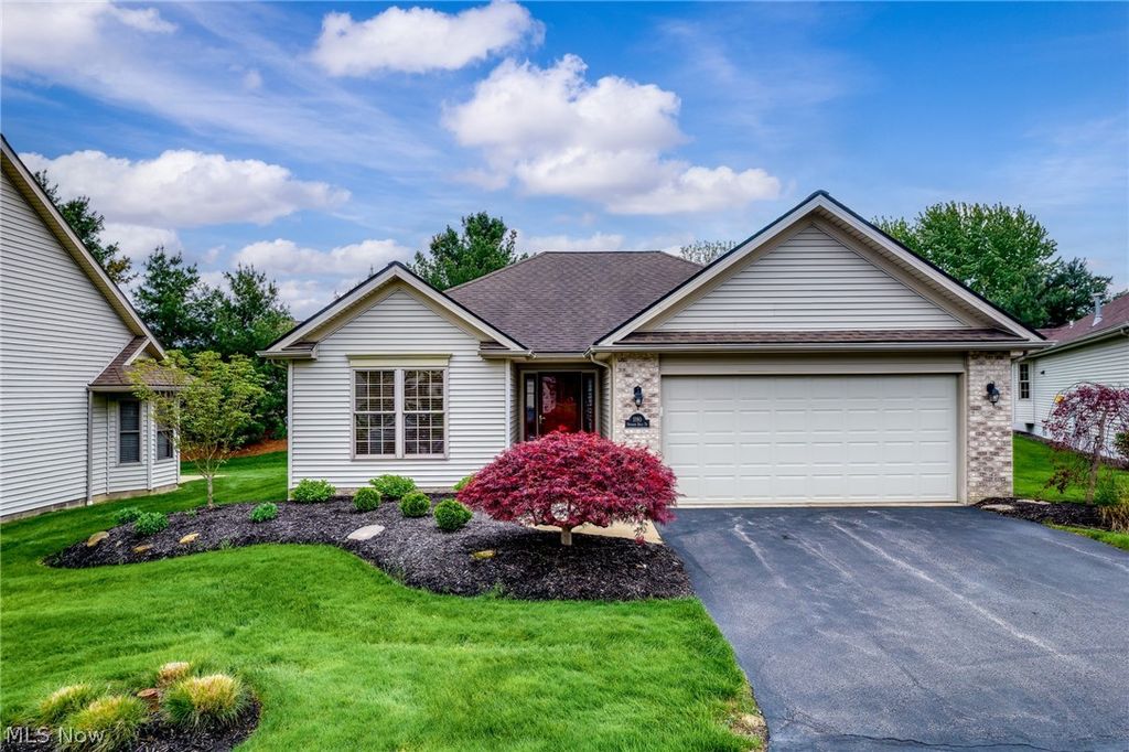 1190 Orchard Bend Drive, Salem, OH 44460