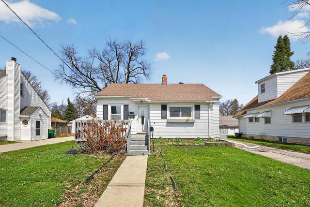 1431 1st Street SE, Rochester, MN 55904