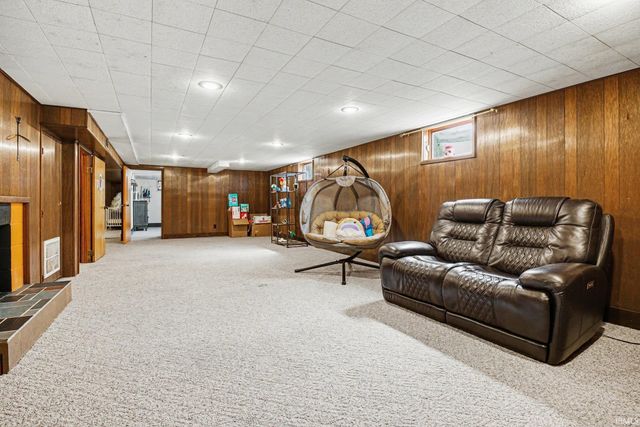 415 Aspin Drive, Elkhart, IN 46514