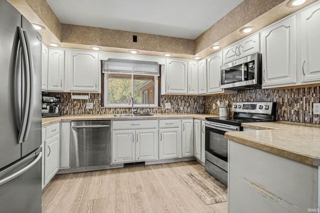 415 Aspin Drive, Elkhart, IN 46514