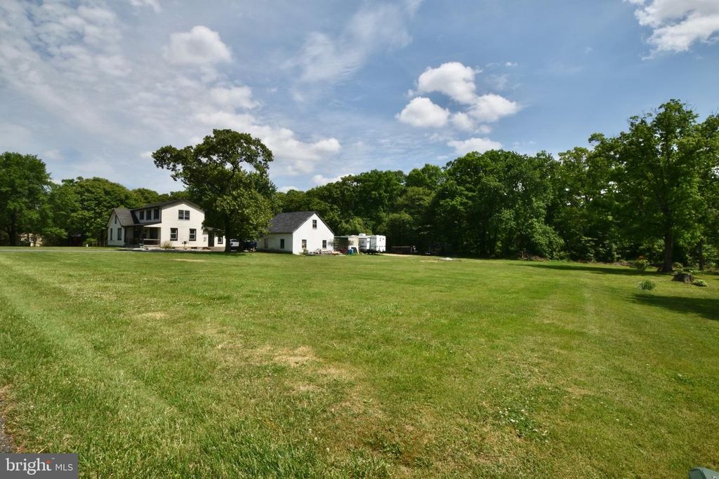 Image 5 of property listing at 290 WOODY BROWN RD, Rising Sun, MD 21911