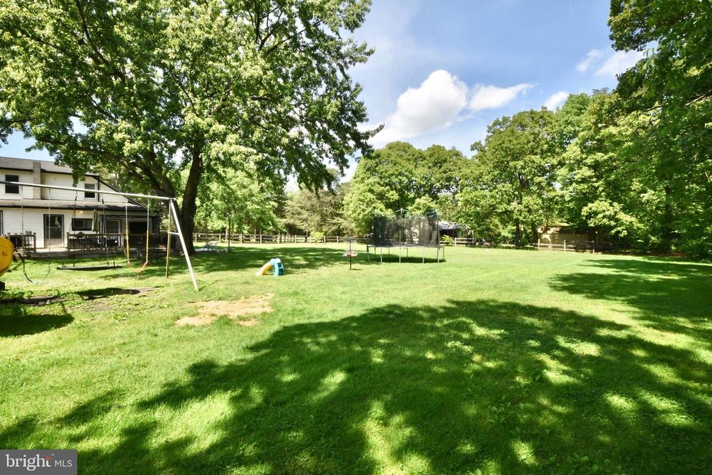 Image 8 of property listing at 290 WOODY BROWN RD, Rising Sun, MD 21911
