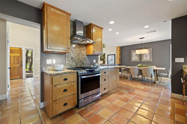 8505 Greenflint LN, Austin, TX 78759
