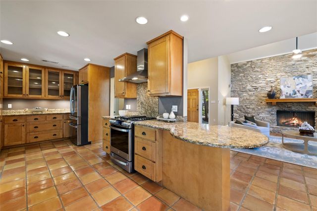 8505 Greenflint LN, Austin, TX 78759