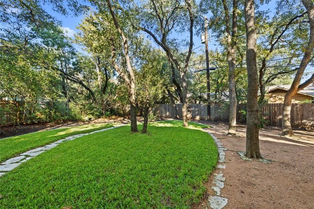8505 Greenflint LN, Austin, TX 78759