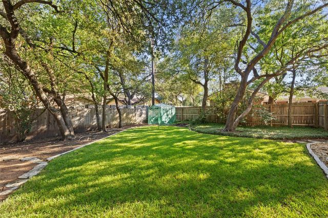 8505 Greenflint LN, Austin, TX 78759