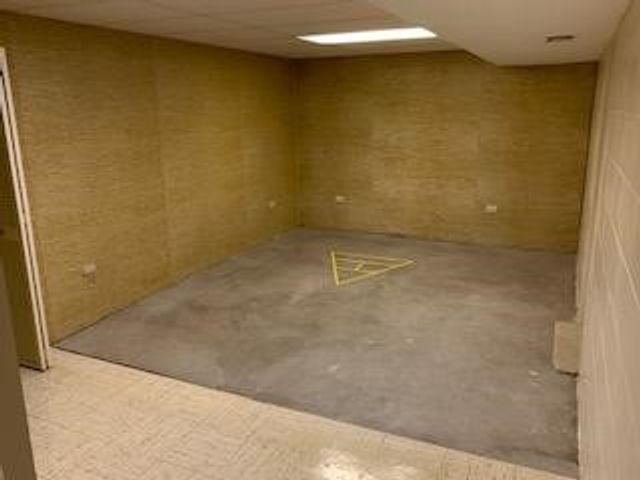 5118 Lower Beaver Road, Des Moines, IA 50310