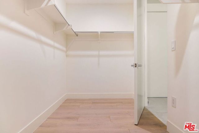 425 N Palm Drive 101, Beverly Hills, CA 90210