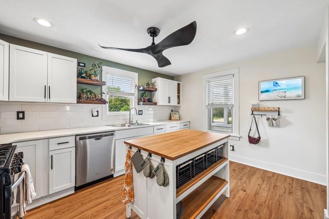 4417 6th AVENUE, Kenosha, WI 53140