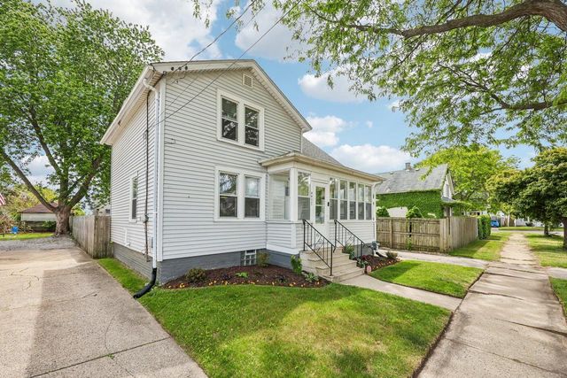 4417 6th AVENUE, Kenosha, WI 53140